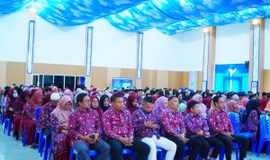 UMGO menggelar kuliah umum bertema globalisasi sebagai langkah strategis menegaskan target menjadi Excellent University 2026 dan memperkuat internasionalisasi civitas akademika.